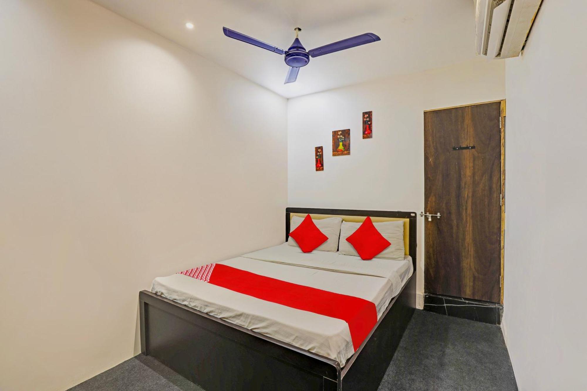 Hotel O Lotus Hotel Сурат Екстер'єр фото