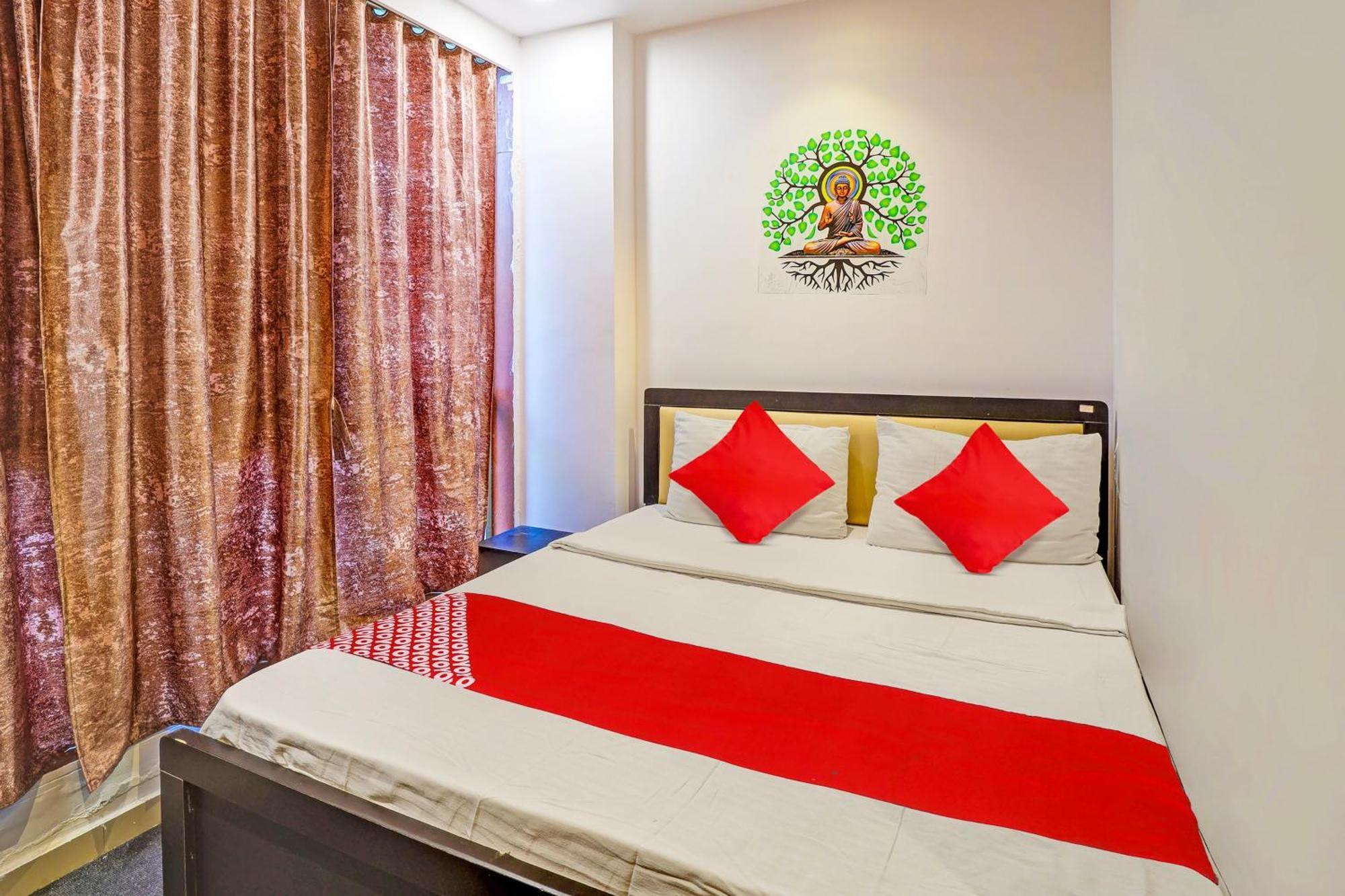 Hotel O Lotus Hotel Сурат Екстер'єр фото